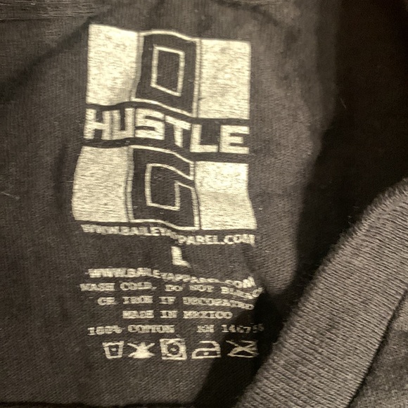 Bailey Apparel “Hustle” men’s large black bear tee - Picture 4 of 8